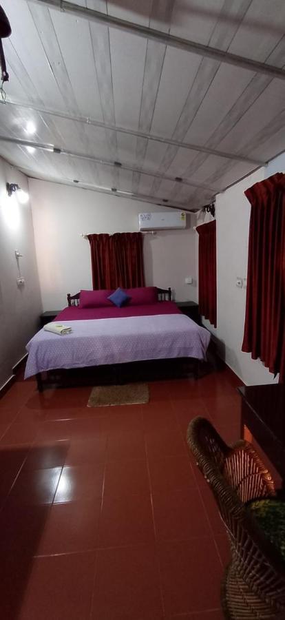 Perch By The Sea Bed & Breakfast Kannur Room photo