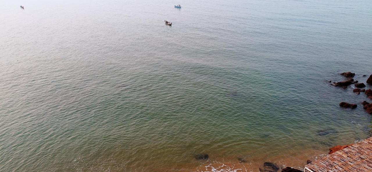 Perch By The Sea Bed & Breakfast Kannur Exterior photo